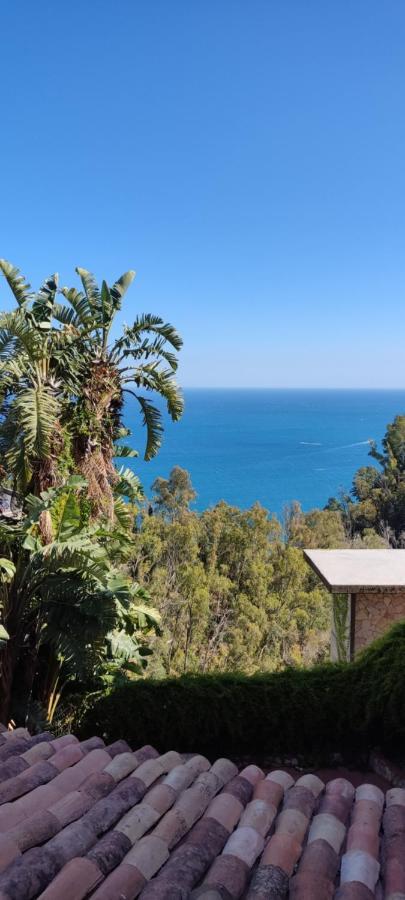B&B Akropolis Taormina Bagian luar foto